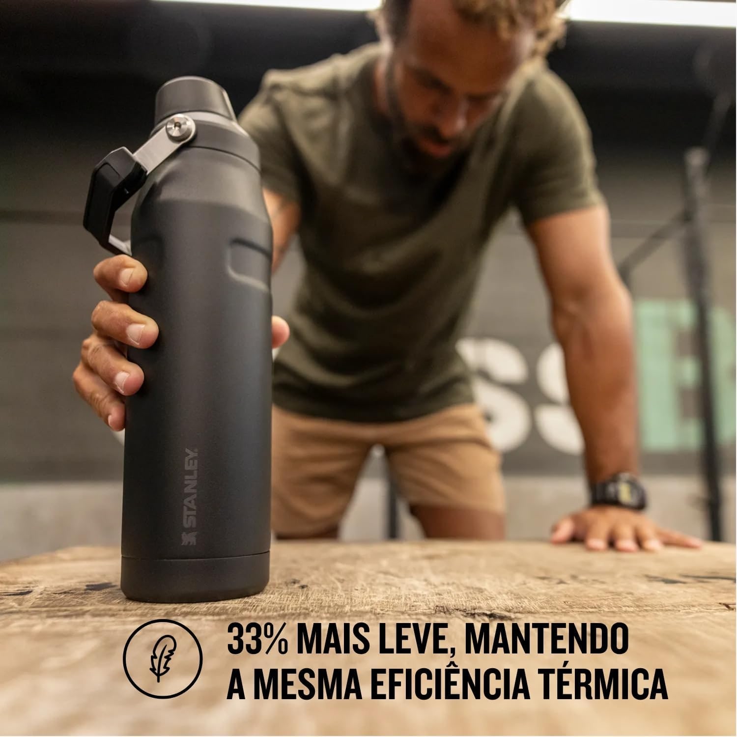 Stanley Garrafa Térmica Aerolight Fast Flow Black | 710ml thumbnail 6